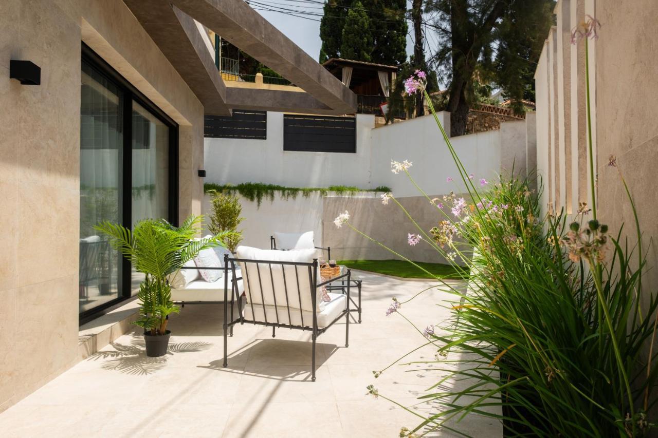 Apartamentos La Zagalilla Málaga Extérieur photo